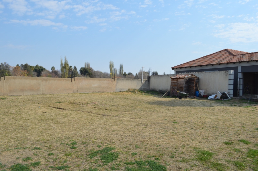 Commercial Property for Sale in Flamwood North West